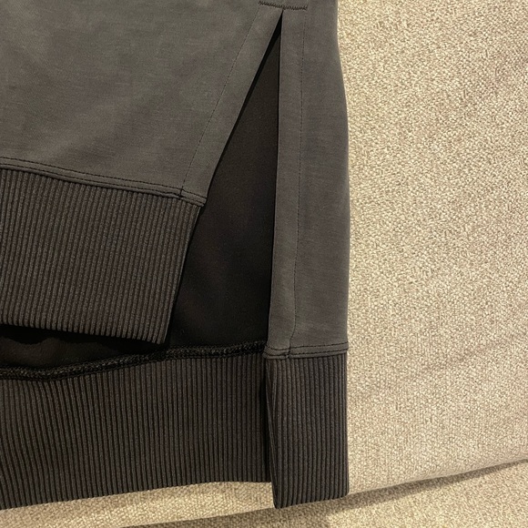 Lululemon Softstreme Turtleneck Pullover - Picture 9 of 9